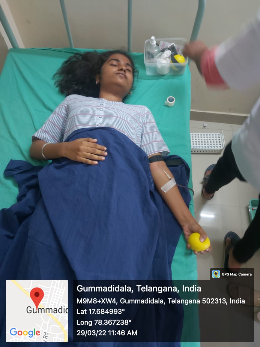 Blood Donation by NSS Volunteers Malla Reddy Institute of Dental Sciences